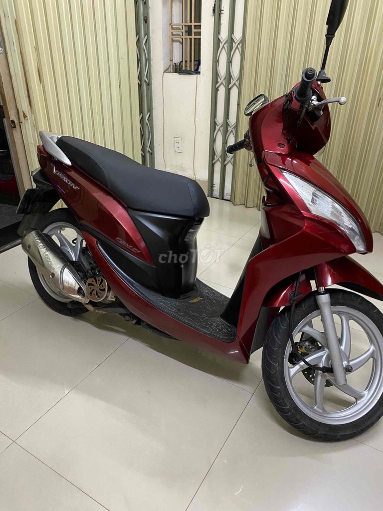 Honda Vision Fi 2013, красный