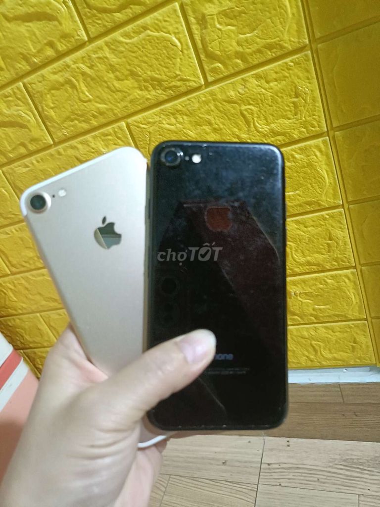 iPhone 7 256GB Đen Đã sử dụng. Mua bán Điện thoại tại Thành phố Buôn Ma Thuột Đắk Lắk được đăng bởi Cẩm Nhung hình 1