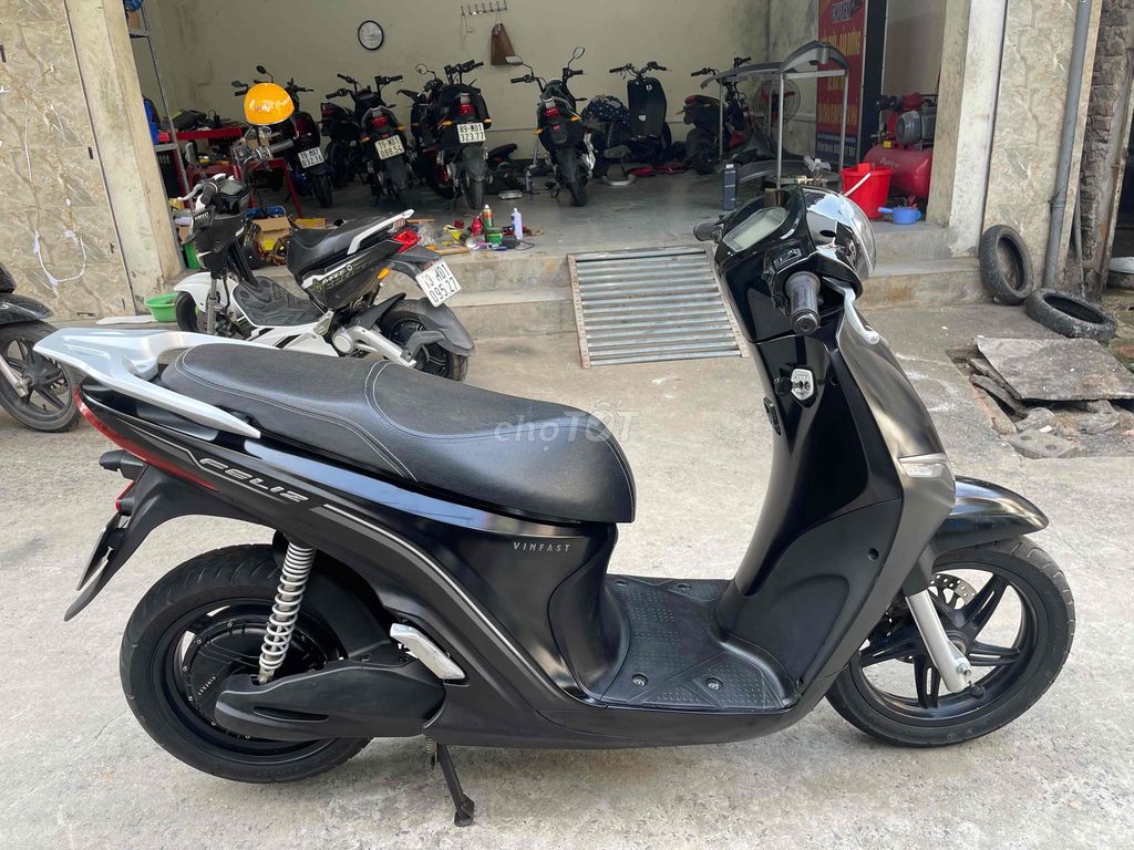 Xe Vinfast-Feliz-Màu đen. Mua bán Xe điện tại Quận Ba Đình Hà Nội được đăng bởi Nguyễn Huy Hoàng hình 3