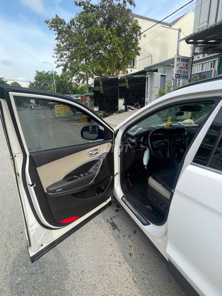 Hyundai Santa Fe 2*** km. Mua bán Ô tô tại Quận 8 Tp Hồ Chí Minh được đăng bởi nguyen xuan thanh hình 3