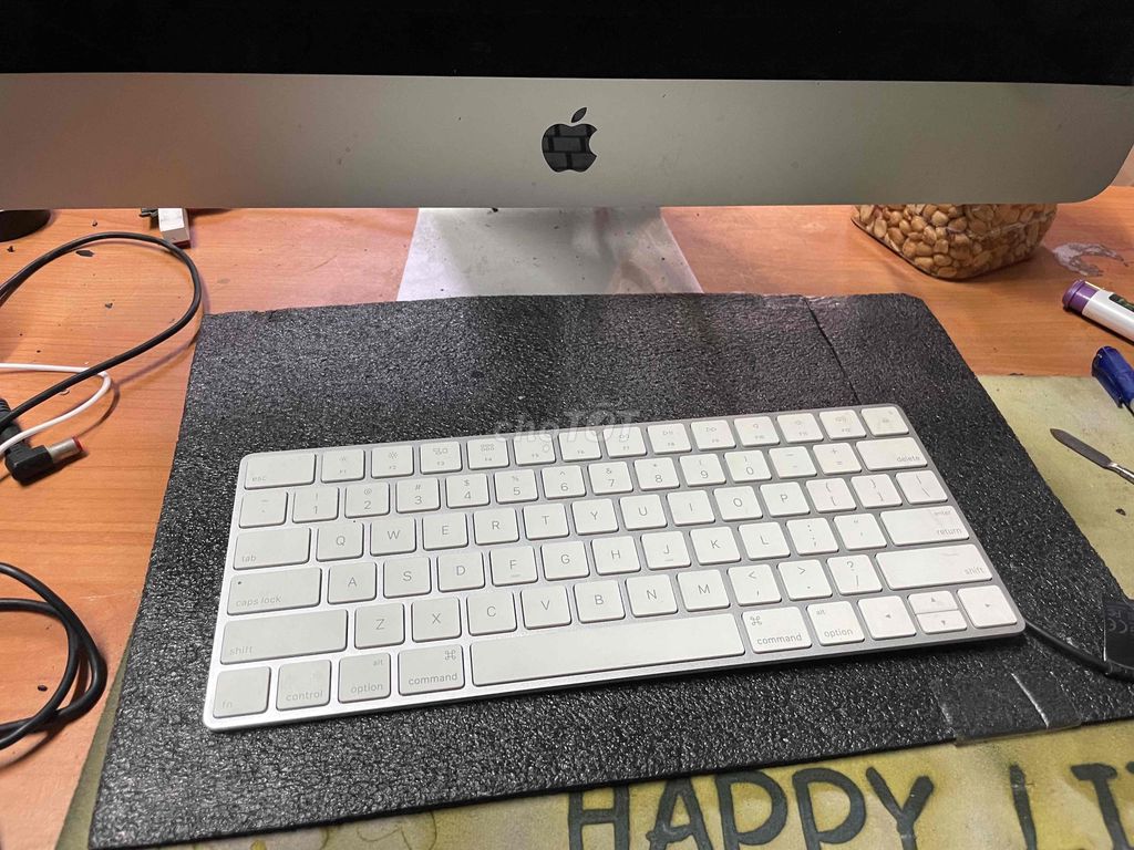 Apple magic Keyboard 2 1644 xài ok