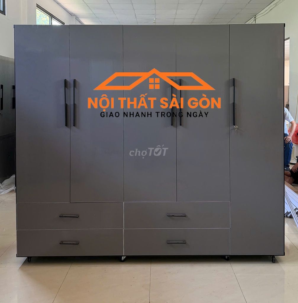 Tủ quần áo Xám 1m85 x 1m8 x 45cm. Mua bán Tủ, kệ gia đình tại Huyện Bến Lức Long An được đăng bởi Xưởng Tủ Nhựa Sài Gòn hình 1