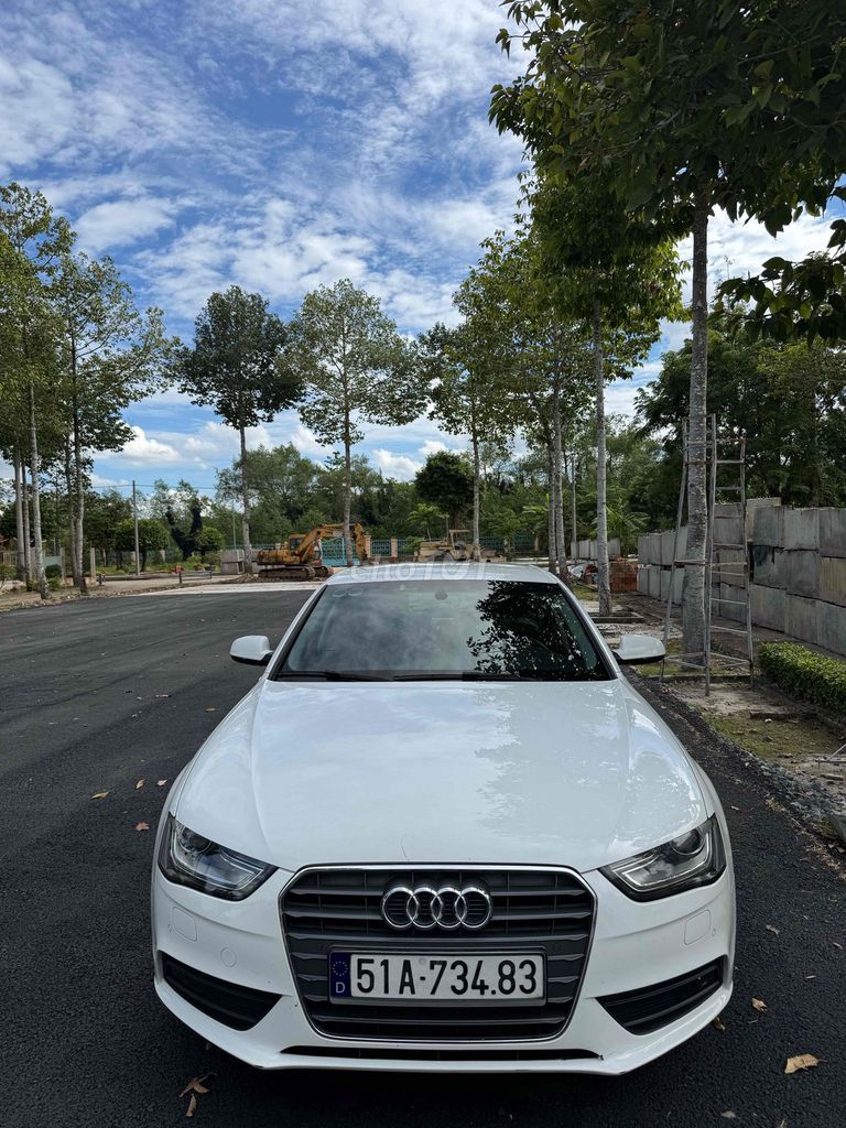 Xe Gia Đình Audi A4 DKi 2014  - Zin siêu đẹp. Mua bán Ô tô tại Quận Bình Tân Tp Hồ Chí Minh được đăng bởi Mr Tan hình 2