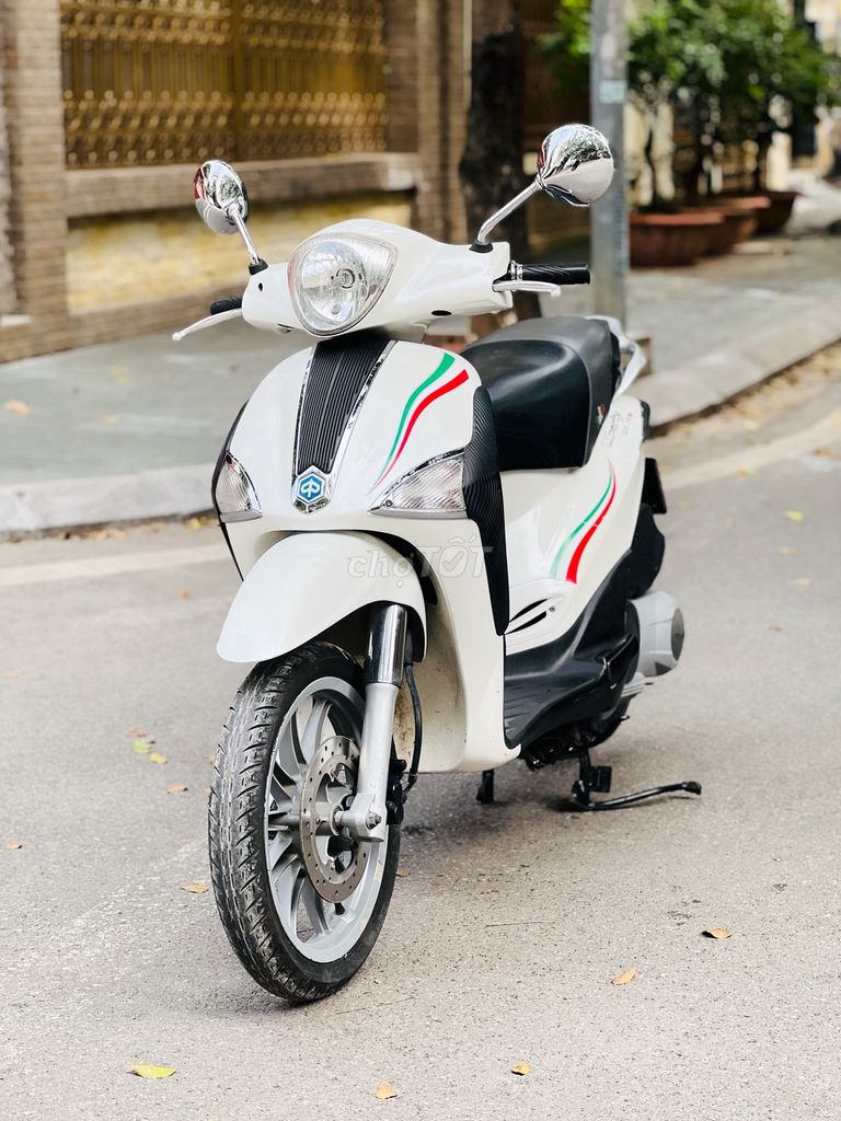 LIBERTY 125 3V IE BIỂN HÀ NỘI ĐỜI CHÓT. Mua bán Xe máy tại Quận Cầu Giấy Hà Nội được đăng bởi Đỗ Mai hình 7