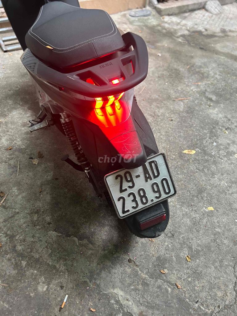 Электроскутер Datbike S1 серый 285 км