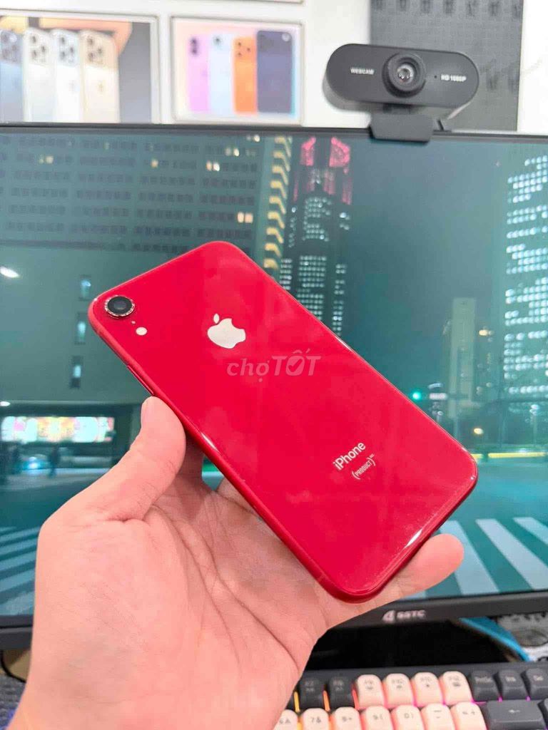 iPhone Xs Max 64GB Đỏ Quốc tế Zin. Mua bán Điện thoại tại Quận Kiến An Hải Phòng được đăng bởi trần thành long hình 1