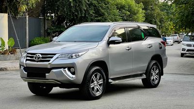 Toyota Fortuner 2017 2.7V AT 1 cầu. Mua bán Ô tô tại Thành phố Thuận An Bình Dương được đăng bởi Quang Huy