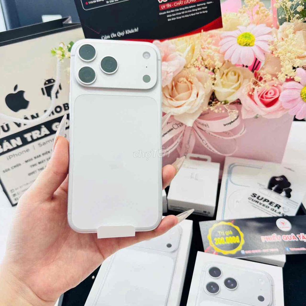 Apple iPhone 17 Pro Max 256GB Trắng Likenew. Mua bán Điện thoại tại Quận Cái Răng Cần Thơ được đăng bởi Vũ Vân Mobile Cần Thơ hình 1