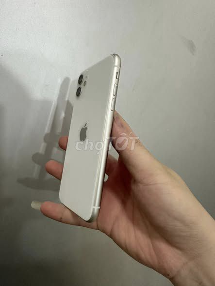 Apple iPhone 11 64GB Trắng. Mua bán Điện thoại tại Quận 1 Tp Hồ Chí Minh được đăng bởi Hội Đồ Điện Tử hình 1