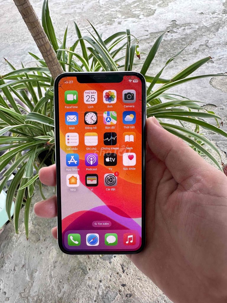 Apple iPhone XS Bạc Màn hình bể kính. Mua bán Điện thoại tại Thành phố Dĩ An Bình Dương được đăng bởi ahung hình 1