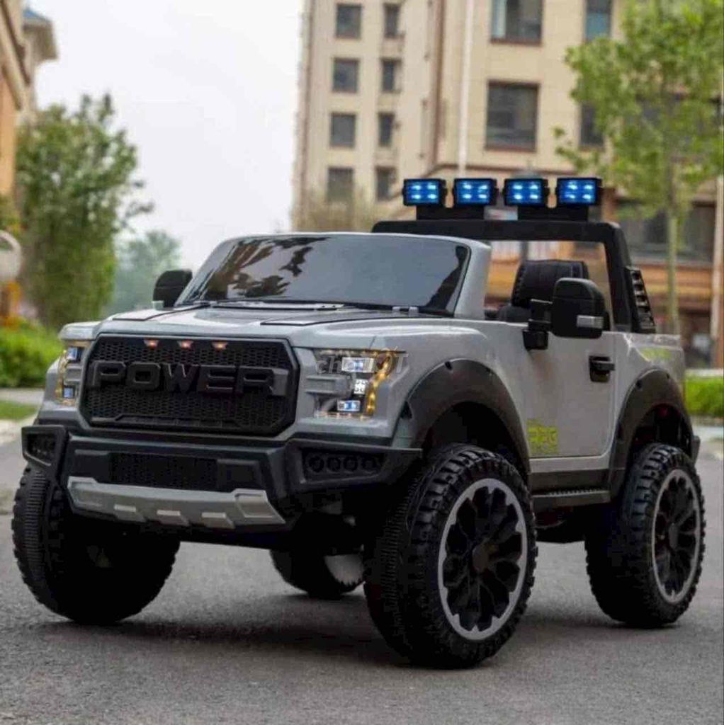 Ô tô điện trẻ em Đa dạng màu. Mua bán Mẹ và bé tại Quận Sơn Trà Đà Nẵng được đăng bởi Khánh Duy hình 1