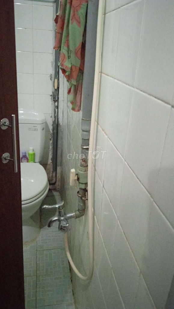 Комната в аренду на улице Хоа Хынг, район Хоа Хынг