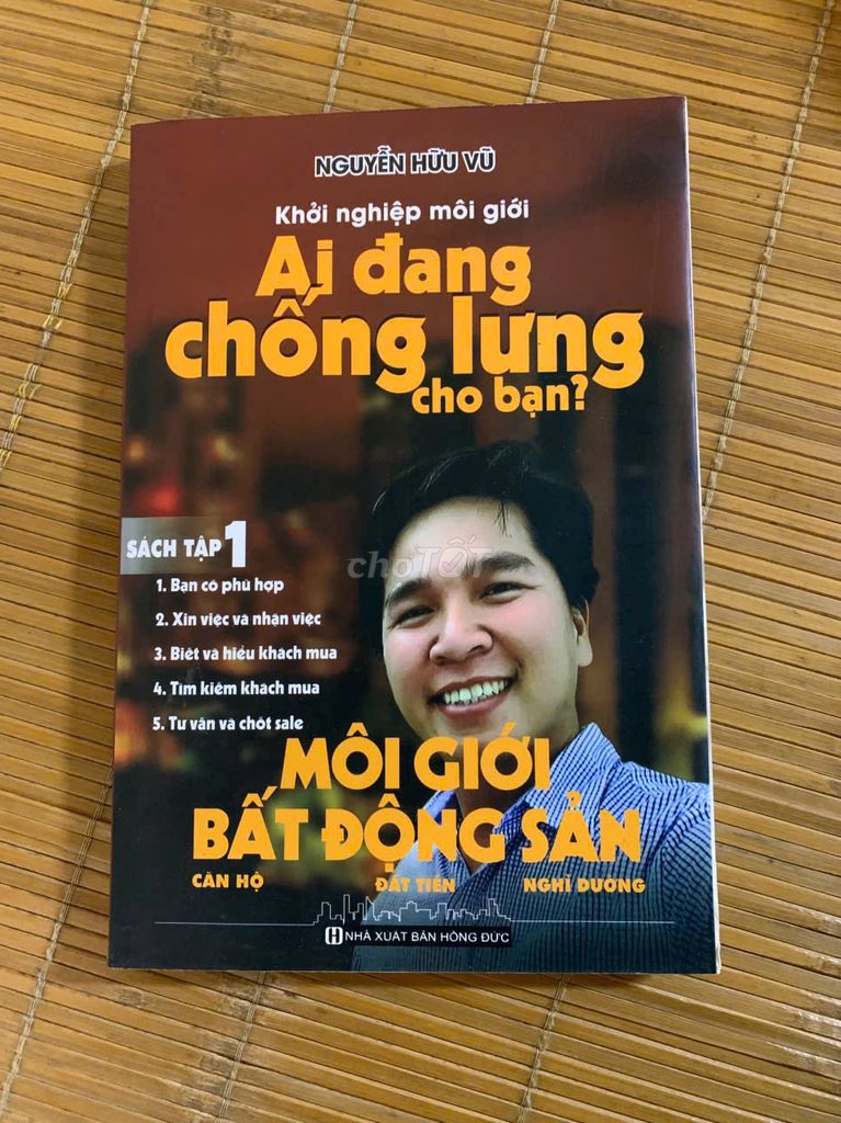 Sách BĐS Ai đang chống lưng cho bạn