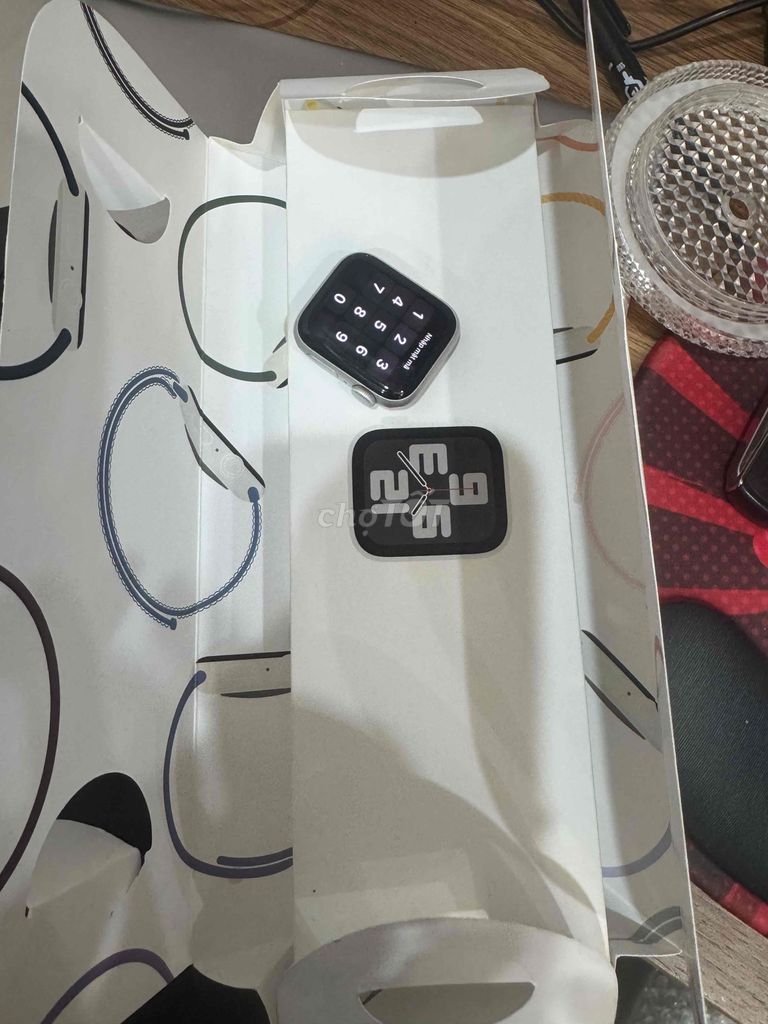 Apple Watch SE 2 còn bảo hành 11-11. Mua bán Thiết bị đeo thông minh tại Quận Hà Đông Hà Nội được đăng bởi Lê Tới hình 1