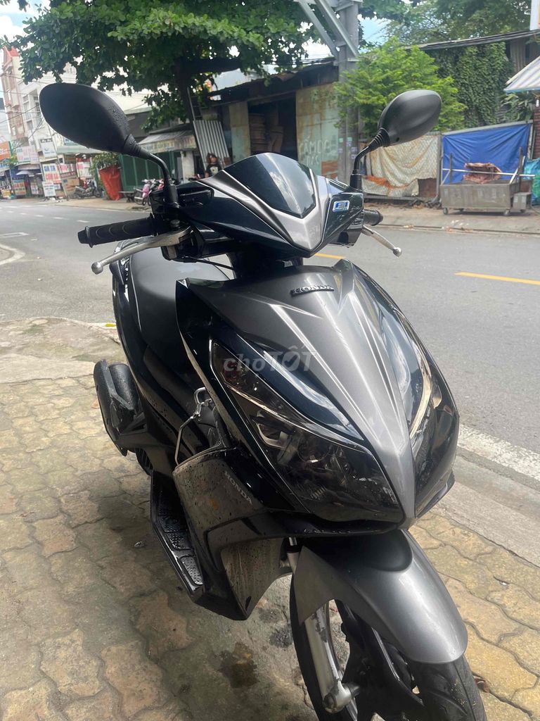 AB 125 bs 74 khá chất. Mua bán Xe máy tại Thành phố Thủ Đức Tp Hồ Chí Minh được đăng bởi CỬA HÀNG XE GẮN MÁY HOÀNG ANH  hình 2