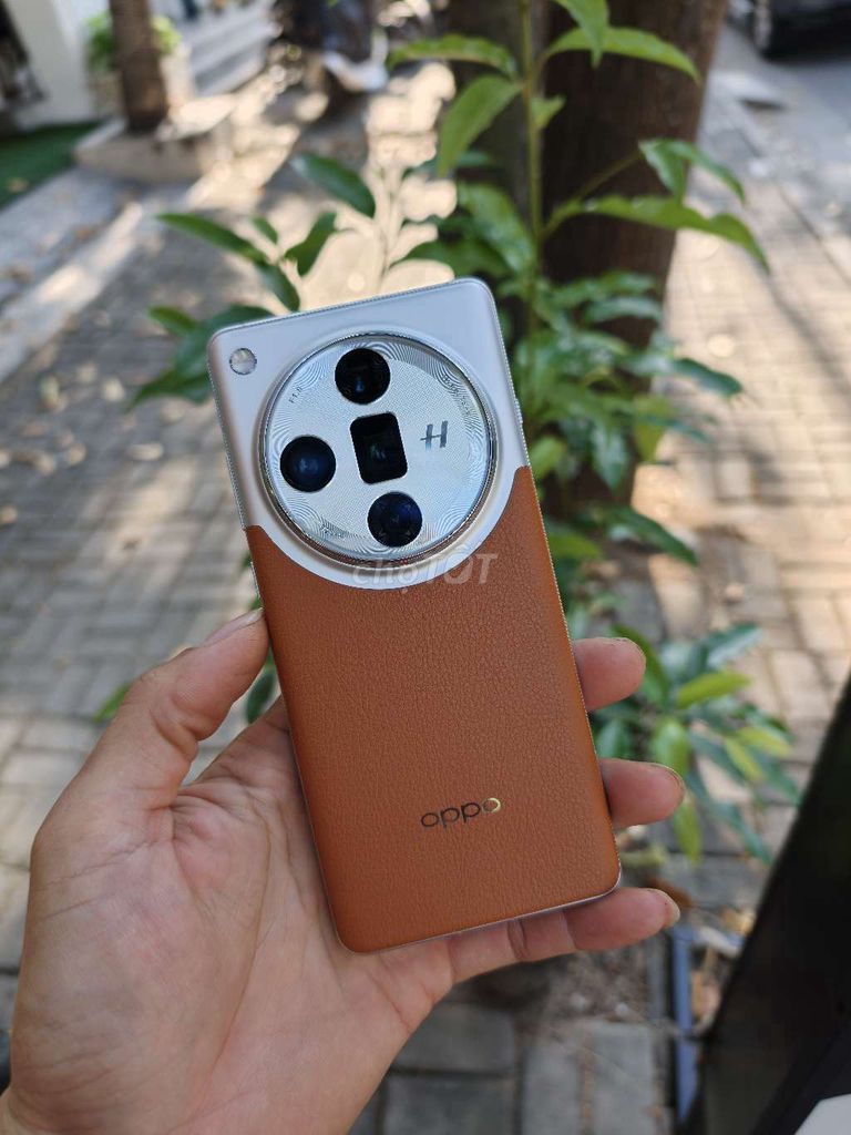 Oppo Find X7 Ultra 16GB/256GB Nâu. Mua bán Điện thoại tại Quận Bình Tân Tp Hồ Chí Minh được đăng bởi Thái Bình Dương hình 1