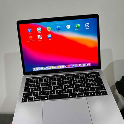 MacBook Pro 2018 màu gray 💻 i5 ram 16G 256G SSD. Mua bán Laptop tại Quận Ngũ Hành Sơn Đà Nẵng được đăng bởi Macflow Đà Nẵng