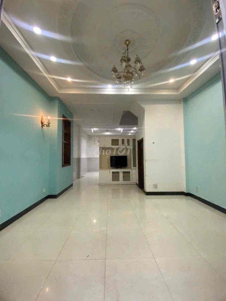 Аренда · 4 комн. · 56 м² · Huyện Nhà Bè, ул. Đường Huỳnh Tấn Phát