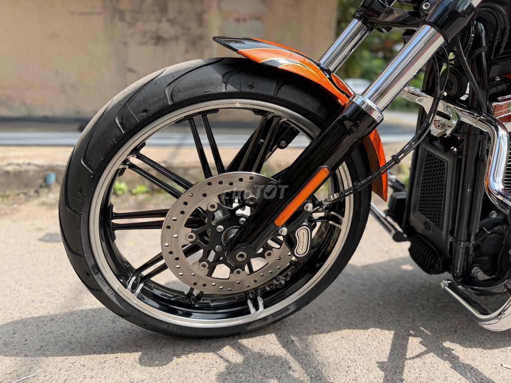 Harley Davidson Breakout 114 ABS 2019. Mua bán Xe máy tại Quận Gò Vấp Tp Hồ Chí Minh được đăng bởi Danh Phan 399 hình 7