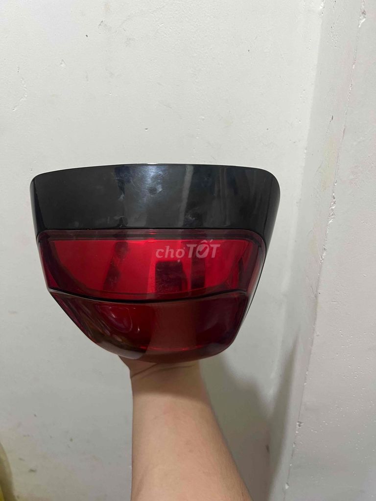 Piaggio Đèn hậu Vespa Notte 2023 Đỏ. Mua bán Phụ tùng xe tại Thành phố Thủ Đức Tp Hồ Chí Minh được đăng bởi Huy Nguyễn hình 3