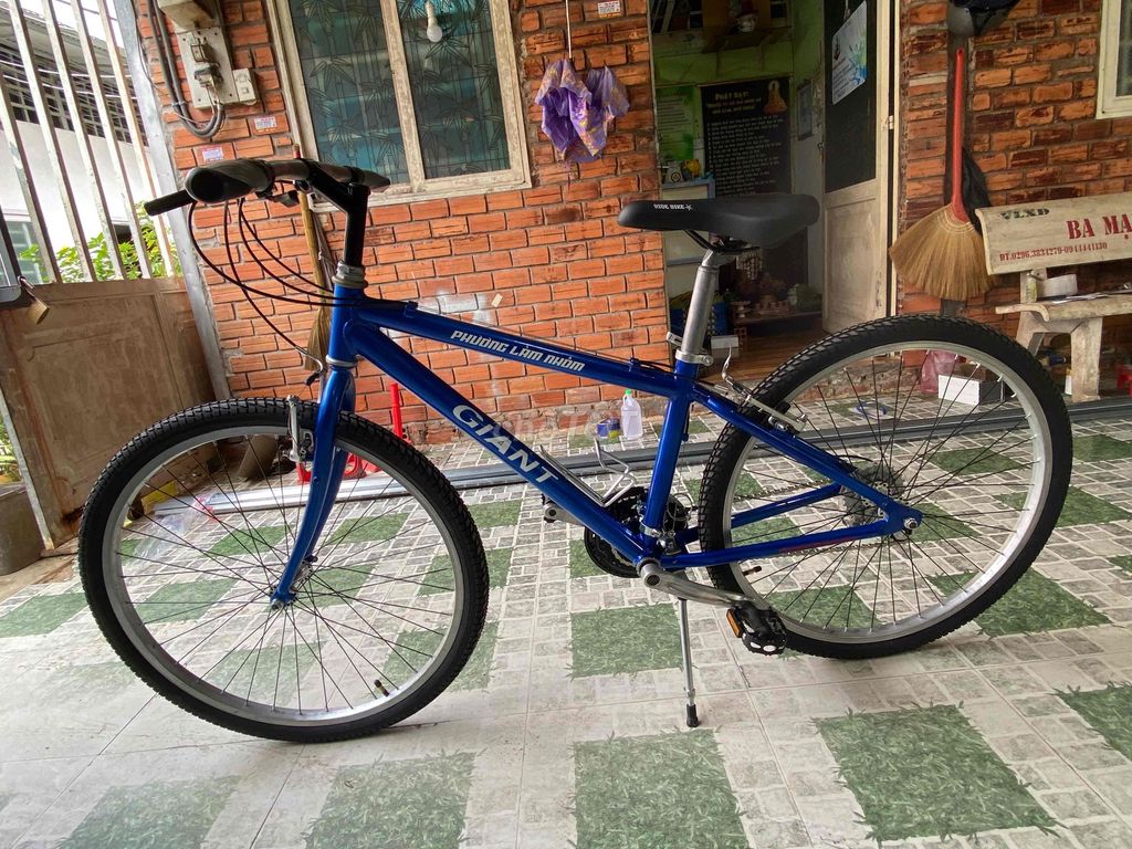 Xe đạp thể thao Giant khung Nhôm. Mua bán Xe đạp tại Thành phố Long Xuyên An Giang được đăng bởi Blue phường  hình 1