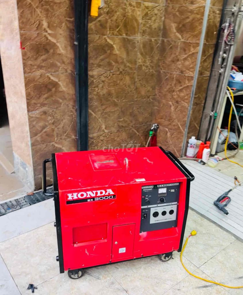 Máy phát điện Honda EX3000 3kw Xăng Đỏ Cách âm. Mua bán Đồ chuyên dụng, Giống nuôi trồng tại Quận Kiến An Hải Phòng được đăng bởi Trâm Anh hình 1