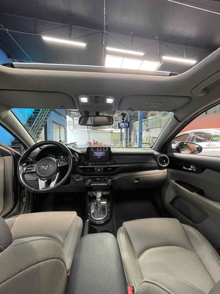 Kia Cerato 2019 1.6 AT Luxury - 21000 km. Mua bán Ô tô tại Huyện Hóc Môn Tp Hồ Chí Minh được đăng bởi Nguyễn Hảo Trung hình 13