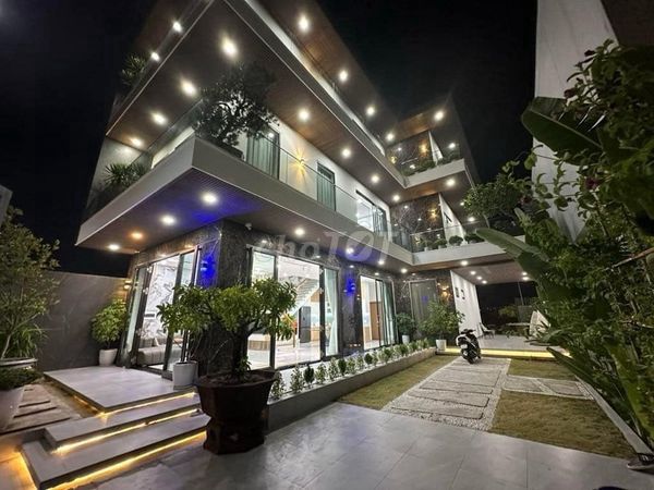 Cho thuê villa 3 tầng - Sân Vườn - Hoà Xuân - Cẩm Lệ