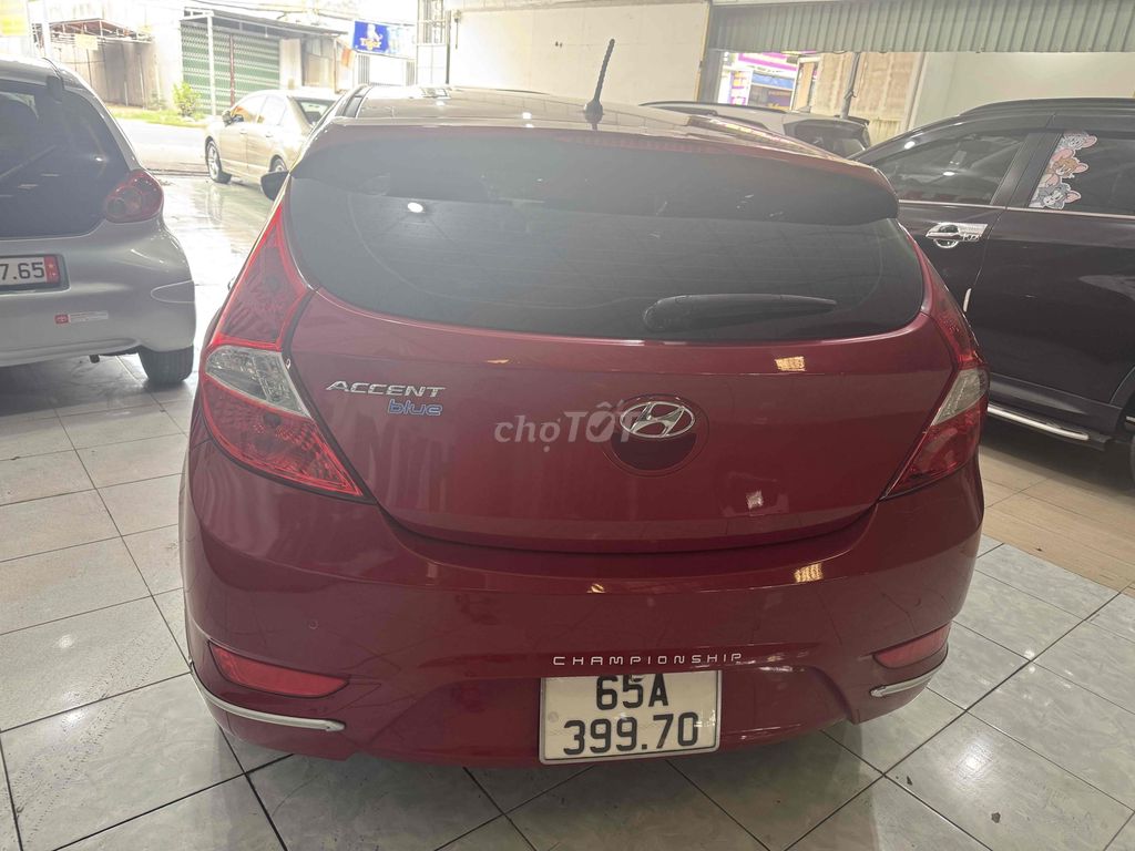 Hyundai Accent 2014 1.4 AT Hatchback - 910123 km. Mua bán Ô tô tại Quận Bình Thuỷ Cần Thơ được đăng bởi Phi hình 3