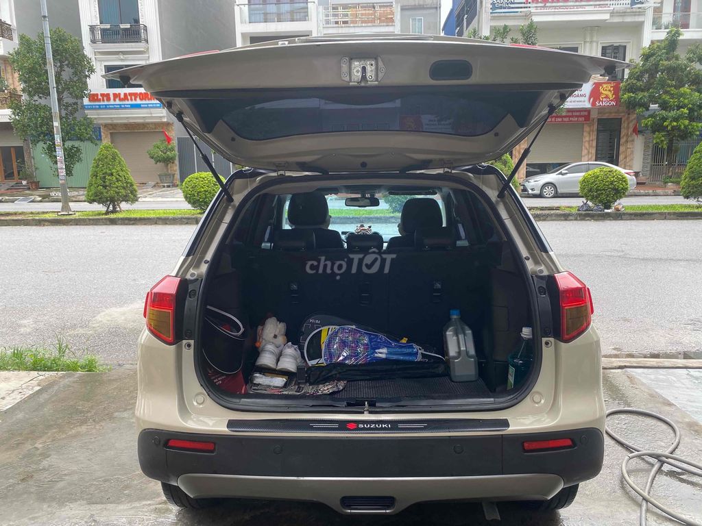 Suzuki Vitara 2016 1.6 AT - 82000 km. Mua bán Ô tô tại Quận Ngô Quyền Hải Phòng được đăng bởi Trần Triệu hình 5