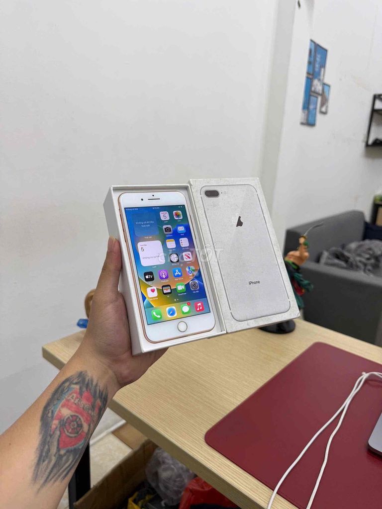 Apple iPhone 8 Plus 64GB Vàng hồng 99% mới. Mua bán Điện thoại tại Quận Đống Đa Hà Nội được đăng bởi KT Hà Nội Mobile hình 1