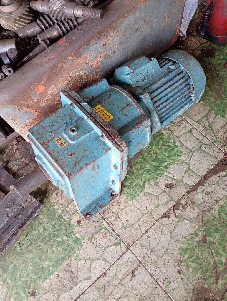Motor giảm tốc 3 HP 3 pha 380V. Mua bán Đồ chuyên dụng, Giống nuôi trồng tại Thành phố Sóc Trăng Sóc Trăng được đăng bởi Đặng Nguyễn hình 1