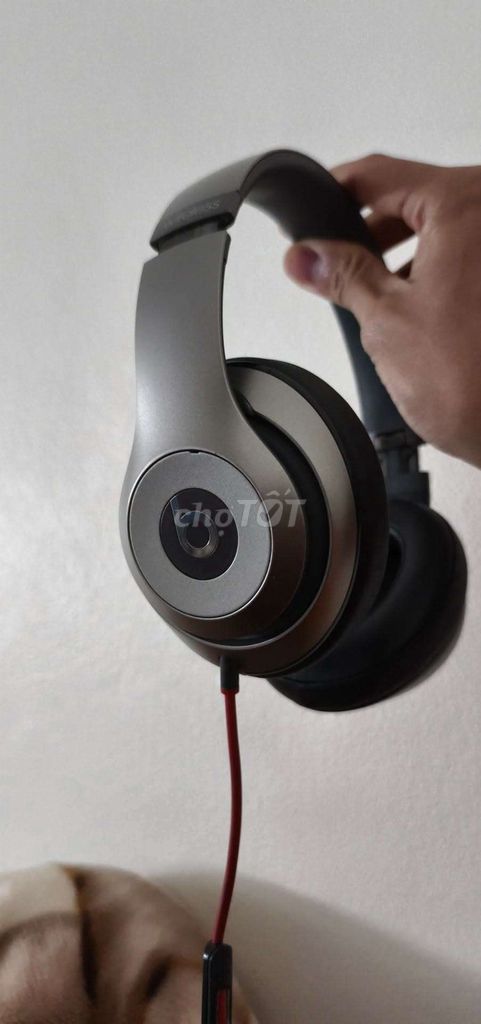 Tai nghe Beats Studio 2 Xám. Mua bán Tivi, Âm thanh tại Huyện Thạch Thất Hà Nội được đăng bởi kay hình 1