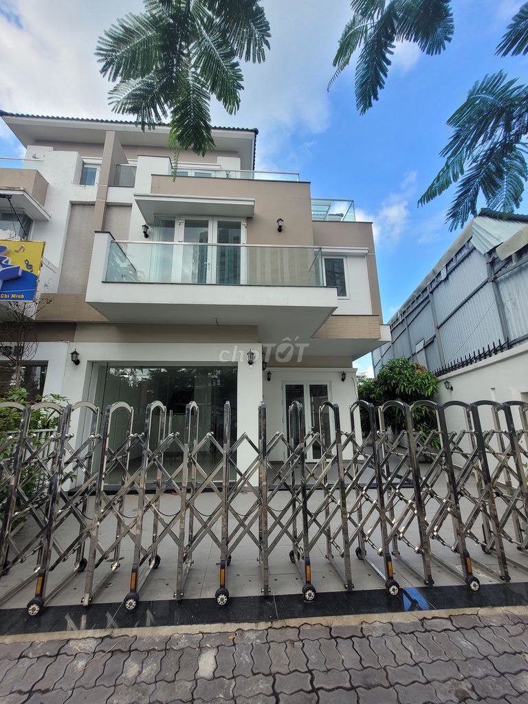 Cho thuê nhà mặt tiền Liên Phường gần Đỗ Xuân Hợp 8x21m nở hậu 14m