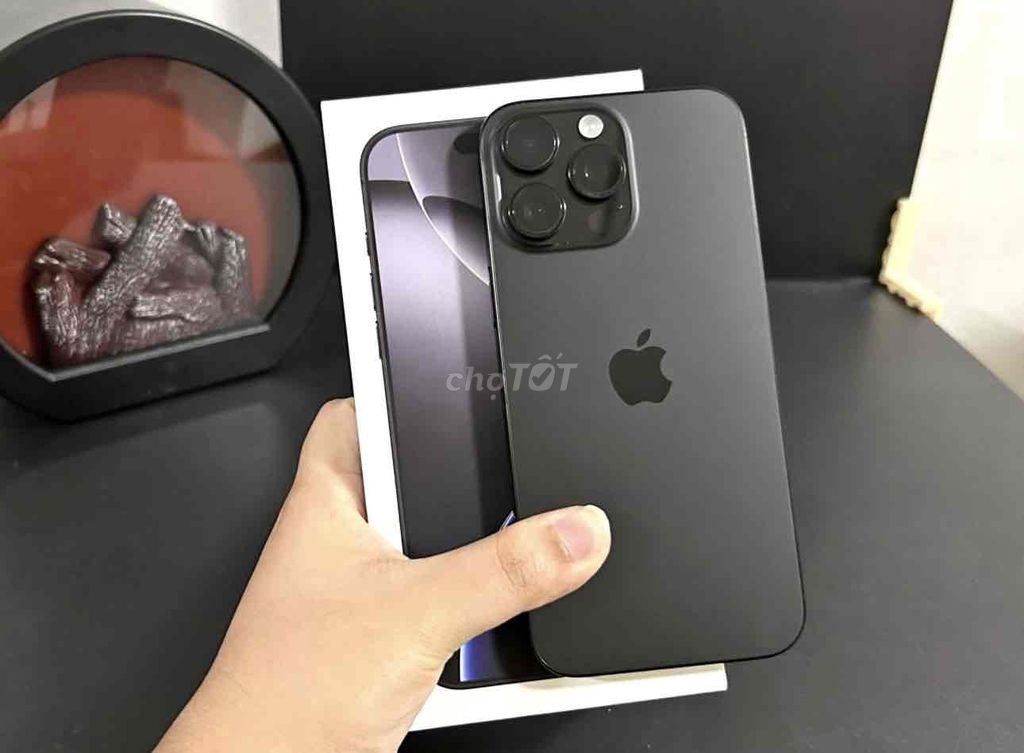 iPhone 16 Pro Max 256GB Đen FULLBOX BH 12/2025. Mua bán Điện thoại tại Quận Hà Đông Hà Nội được đăng bởi iStock Hà Nội Zin Đẹp Chất hình 1