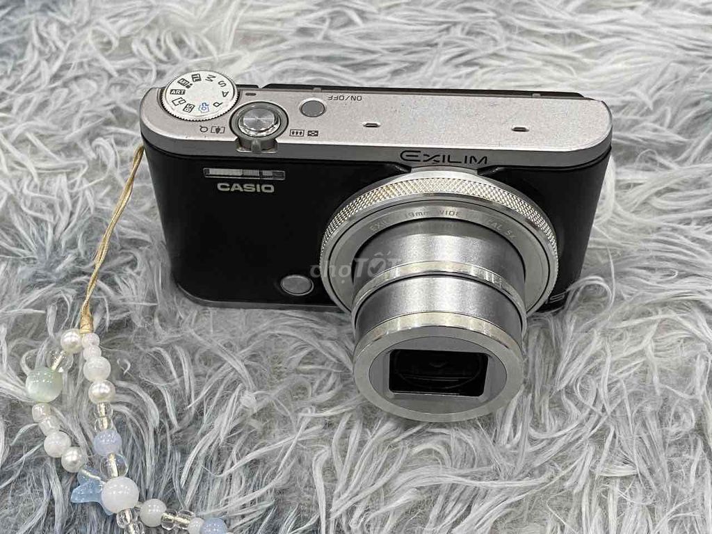 Máy ảnh Casio ZR5000 Đen, Bạc Đã sử dụng. Mua bán Máy ảnh, Máy quay tại Quận 5 Tp Hồ Chí Minh được đăng bởi Phan Thế Phong  hình 1