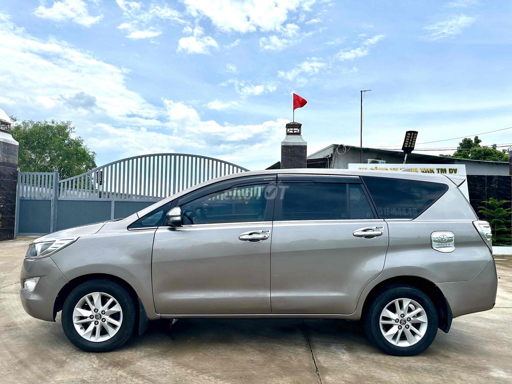 Toyota Innova 2.0E Đăng Kiểm Đến 10/2026. Mua bán Ô tô tại Huyện Củ Chi Tp Hồ Chí Minh được đăng bởi A.Tâm hình 4
