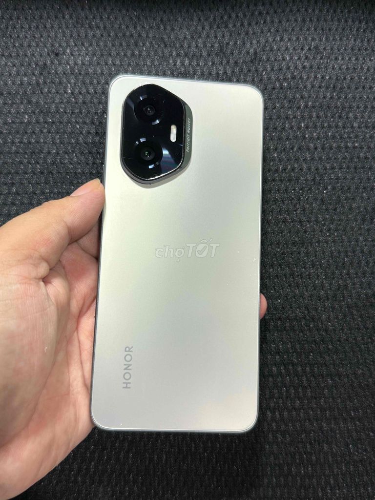 Honor 300 Bạc 12/256GB. Mua bán Điện thoại tại Huyện Củ Chi Tp Hồ Chí Minh được đăng bởi Nam 2666 hình 1