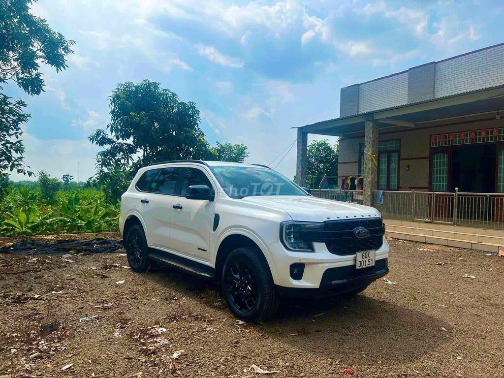 Ford Everest 2023 Sport 2.0L 4x2 AT - 49550 km. Mua bán Ô tô tại Huyện Trảng Bom Đồng Nai được đăng bởi Phúc Chề Cỏng hình 1