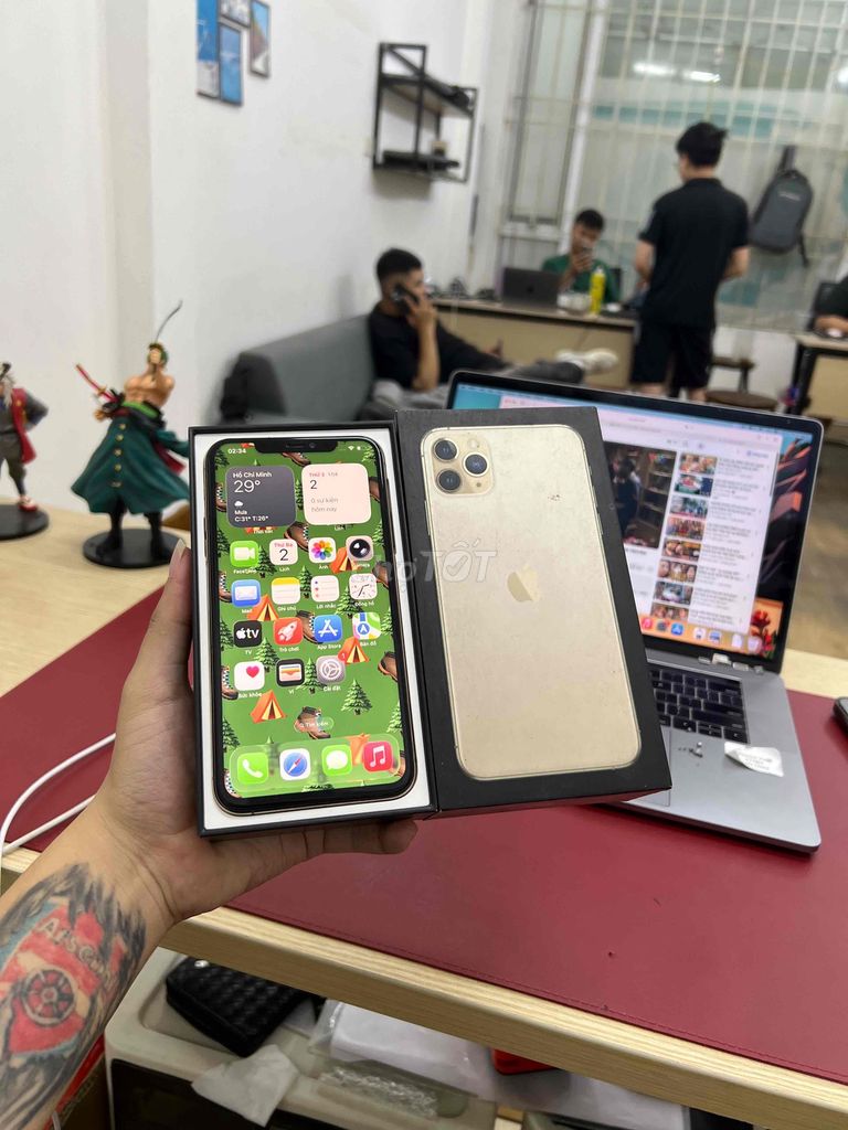 iPhone 11 Pro Max QTE 256GB Full Chức Năng. Mua bán Điện thoại tại Quận Cầu Giấy Hà Nội được đăng bởi Trung Kiên Trả Góp Bao Nợ Xấu hình 1