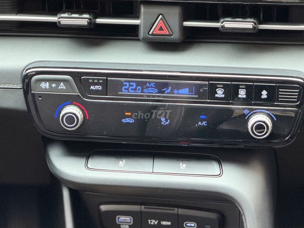 Hyundai Accent bản Cao Cấp 2024/đk 2025. Mua bán Ô tô tại Quận Long Biên Hà Nội được đăng bởi Linh hình 12