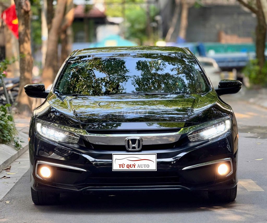 Honda Civic 1.8G 2020 - Đen