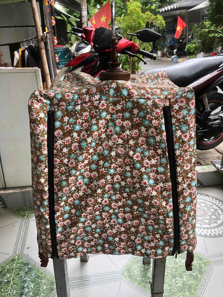 Lồng chim Gỗ Nâu Hoa văn. Mua bán Phụ kiện, Thức ăn, Dịch vụ tại Quận Sơn Trà Đà Nẵng được đăng bởi Trần Đức Sơn hình 1