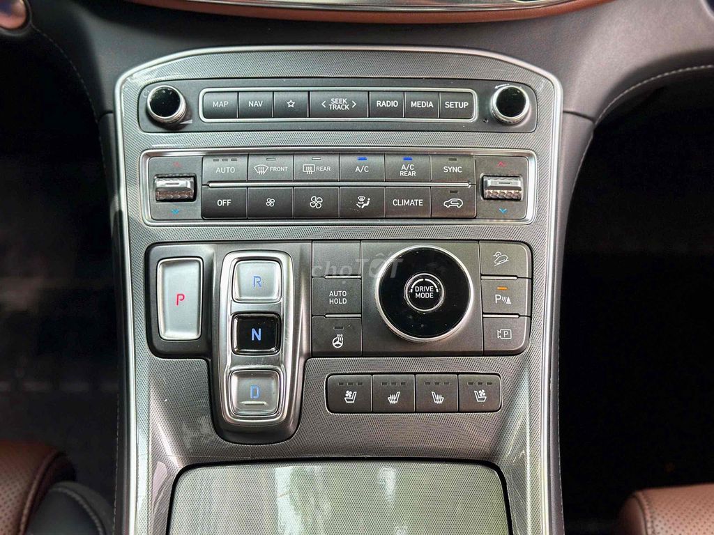 Hyundai Santafe 2.5 xăng cao cấp 2023 màu trắng. Mua bán Ô tô tại Quận Cầu Giấy Hà Nội được đăng bởi Cao Quý hình 9