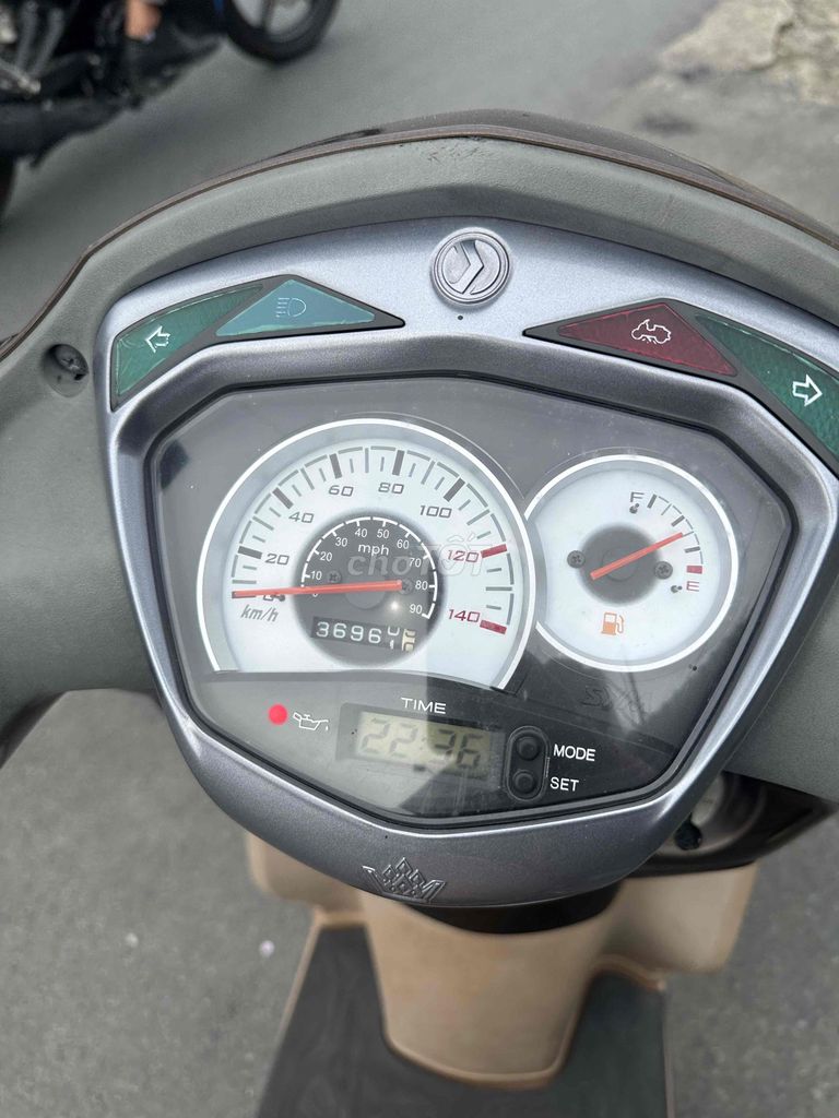 SYM shark 125 bs 65 máy zin êm liền lạc sạch sẽ. Mua bán Xe máy tại Huyện Thới Lai Cần Thơ được đăng bởi Trường nguyễn hình 6