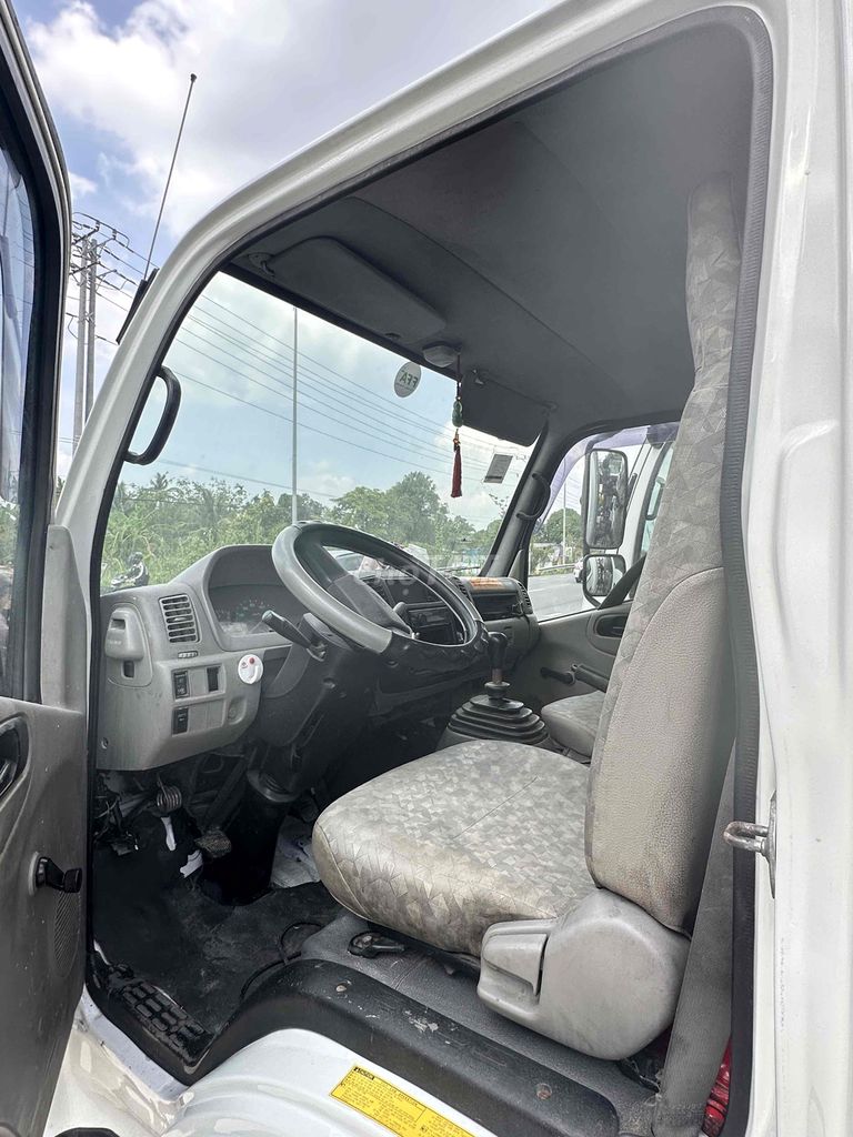 Hino XZU342L 5 tấn 2019. Mua bán Xe tải, xe ben tại Quận Bình Thuỷ Cần Thơ được đăng bởi Phạm Nguyễn Băng Nhi hình 7