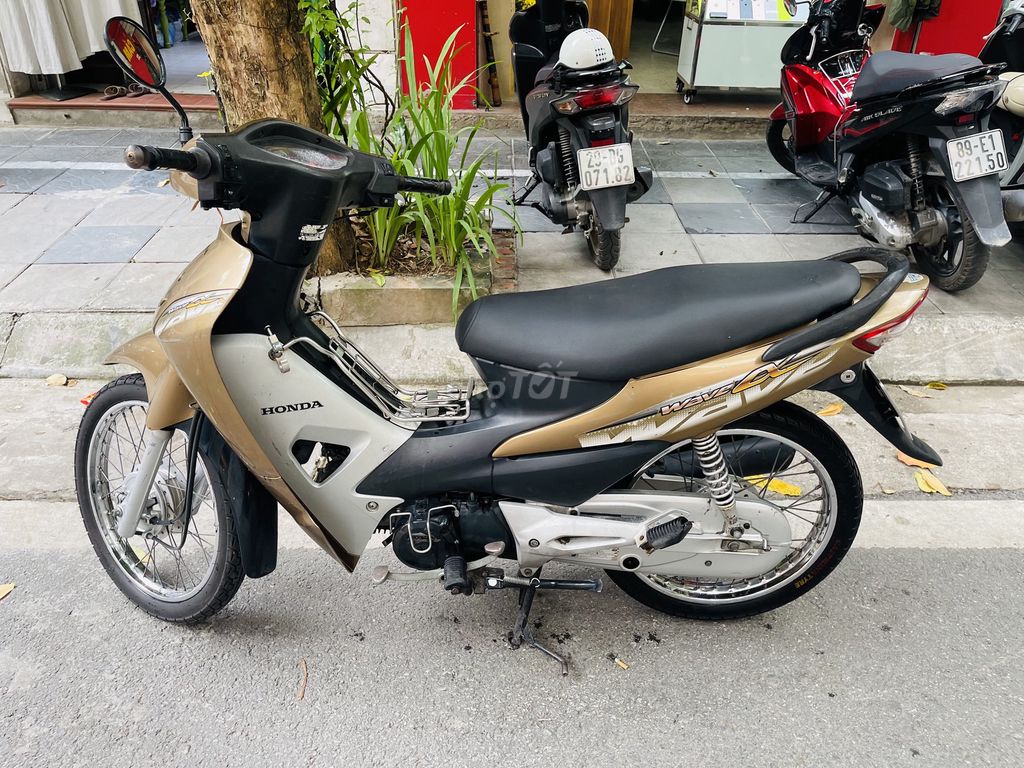 Honda Wave Alpha 100cc 2012 года номера Ханоя