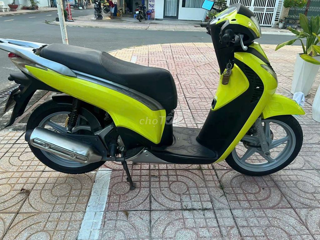 Xe SH Ý Như hình 150i đời 2009. Mua bán Xe máy tại Huyện Tam Nông Đồng Tháp được đăng bởi Chuocnice hình 7