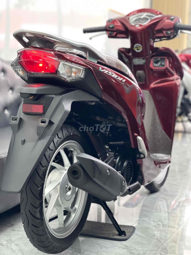Honda Vision 2022 Đỏ 6000km. Mua bán Xe máy tại Thành phố Vĩnh Long Vĩnh Long được đăng bởi Gia Kiệt  hình 5