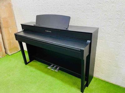 Đàn Piano YAMAHA CLP-645 R